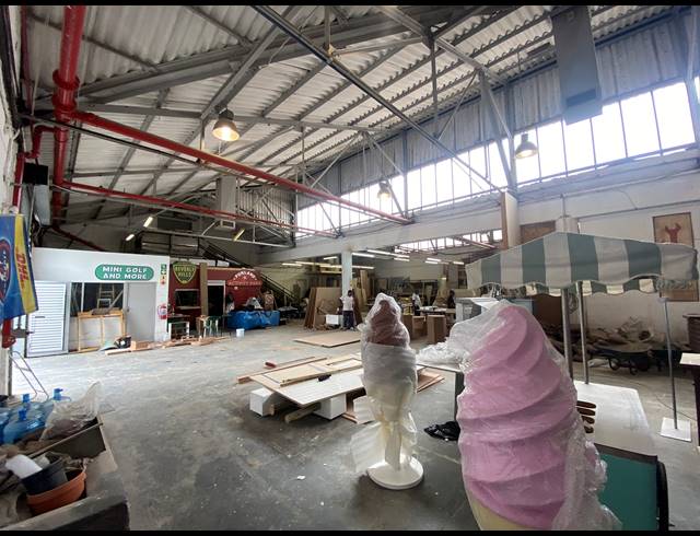 900M² WAREHOUSE TO LET IN PAARDEN EILAND
